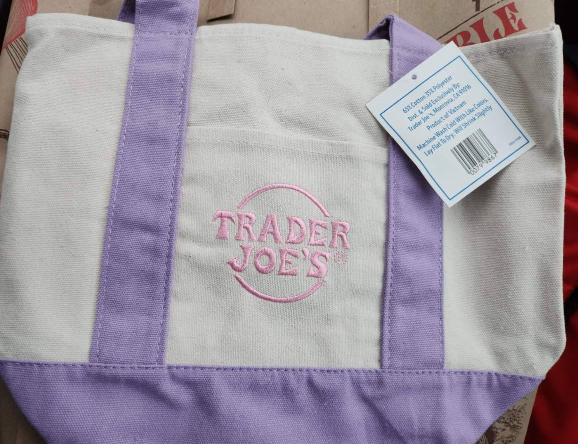 Trader Joe's Mini Pastel Canvas Tote Bag Lavender Purple 79986(T7) gallery
