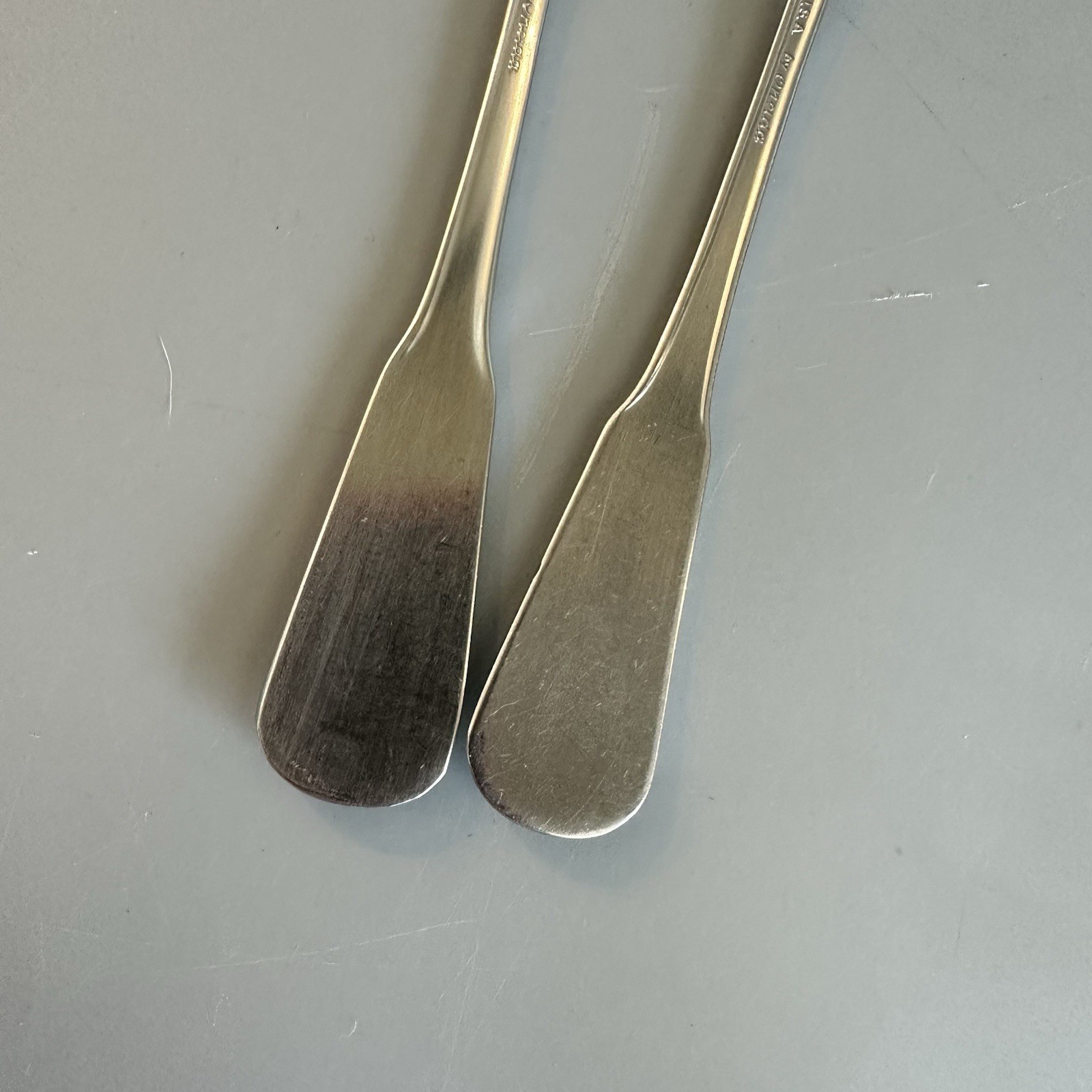 Oneida YORKTOWNE Stainless Dinner Fork Soup Spoon Flatware USA Vtg Canada set 2 gallery