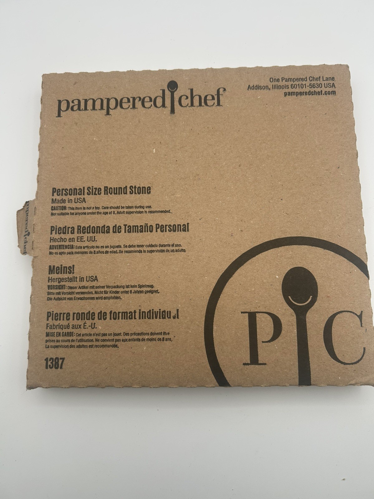 Pampered Chef 1387 Pizza Stone Personal Size Stone Round Stoneware Never Used E1 gallery