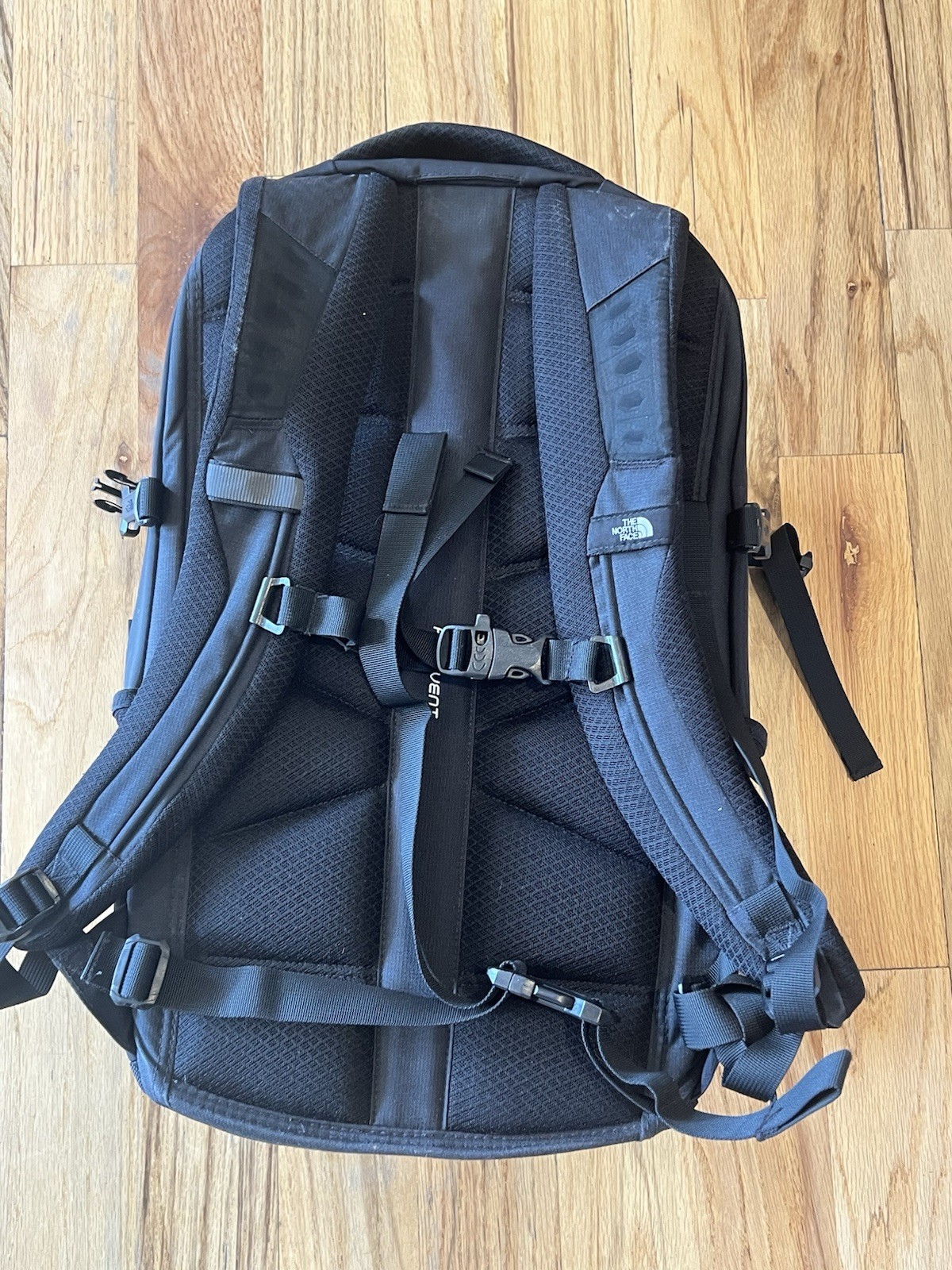 The North Face Fall Line Backpack FlexVent Black Multipurpose Laptop Bag W/Logo  2