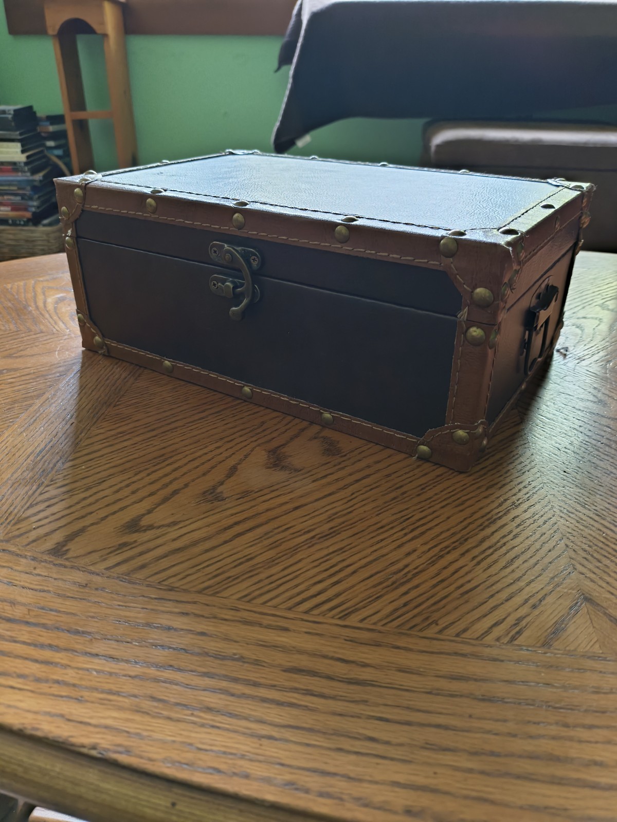 Harry & David Decorative Faux Leather Storage Chest Trunk Keepsake Box Brown gallery