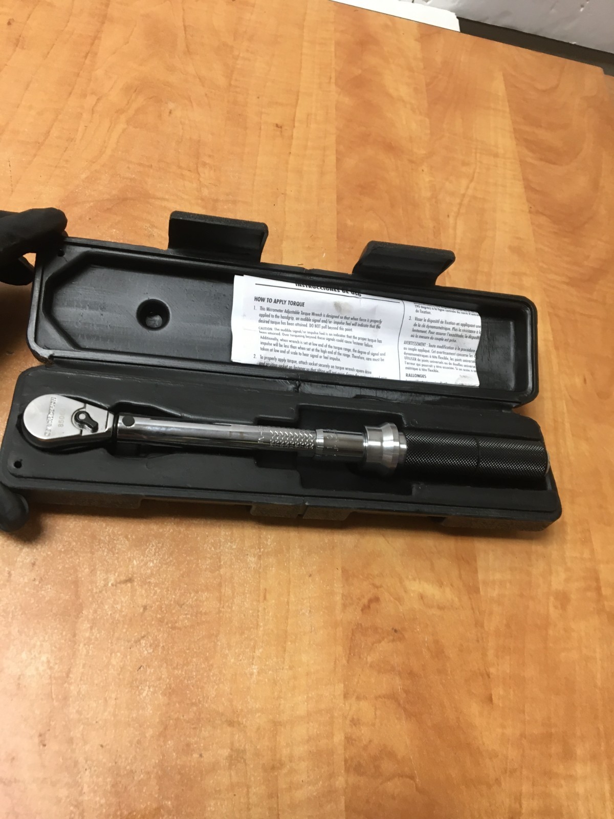 GearWrench 85060 1/4" Micrometer Torque Wrench Ratcheting 30-200 in-lb gallery