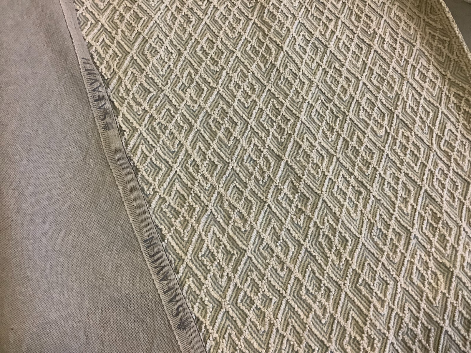 IVORY / BLUE 6' X 6' Square Back Stain Rug, Reduced Price 1172667701 TRC224A-6SQ gallery