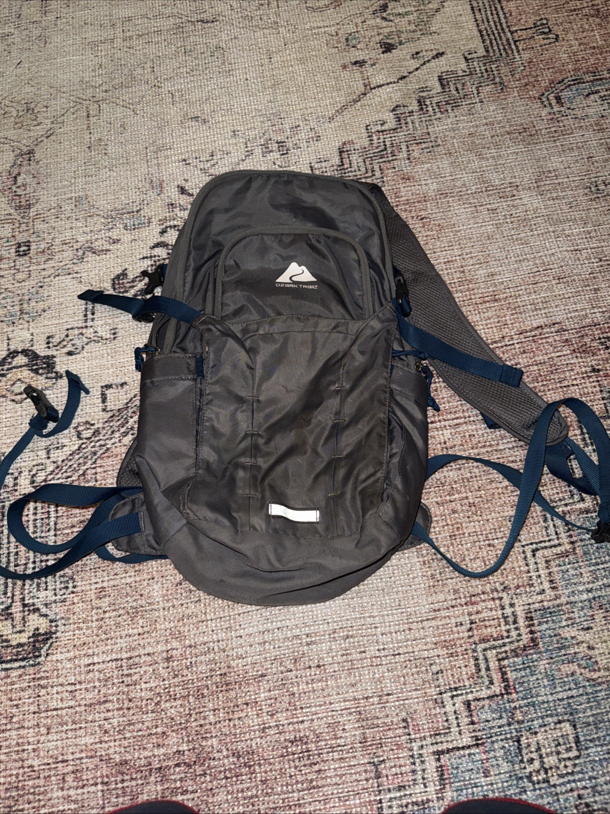 ozark trail hiking pack Half backpack