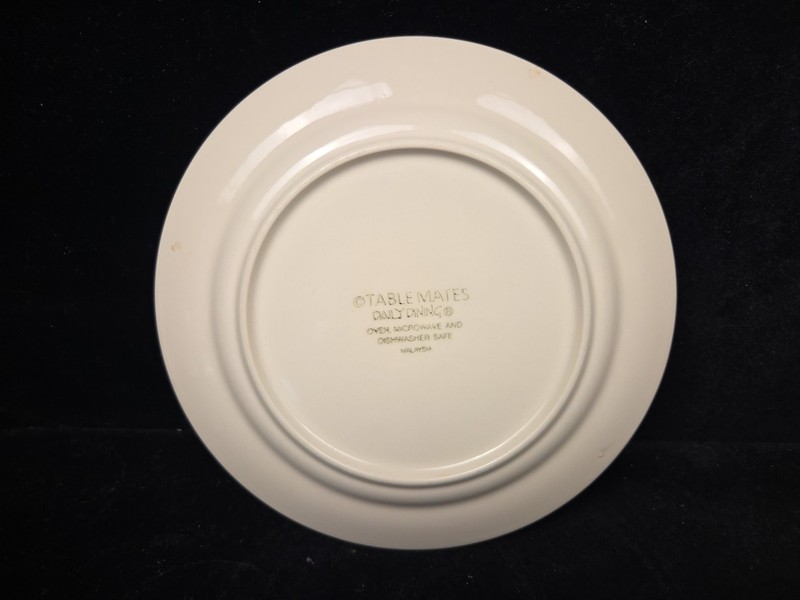 Nikko Tablemates Black Triad Post Modern 8.25" Salad Dessert Plates Set of 7 gallery