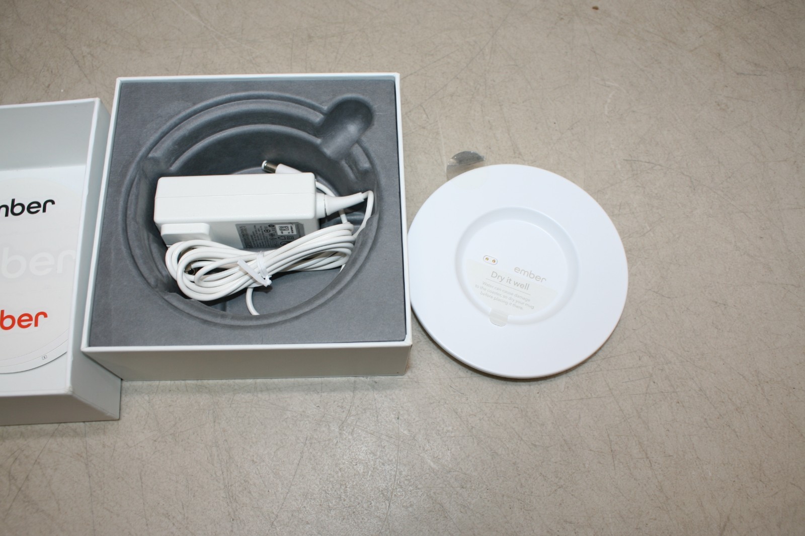 Ember Smart Mug Coffee Cup Charging Coaster Base for Mug 1 & 2 White NEW SEALED gallery