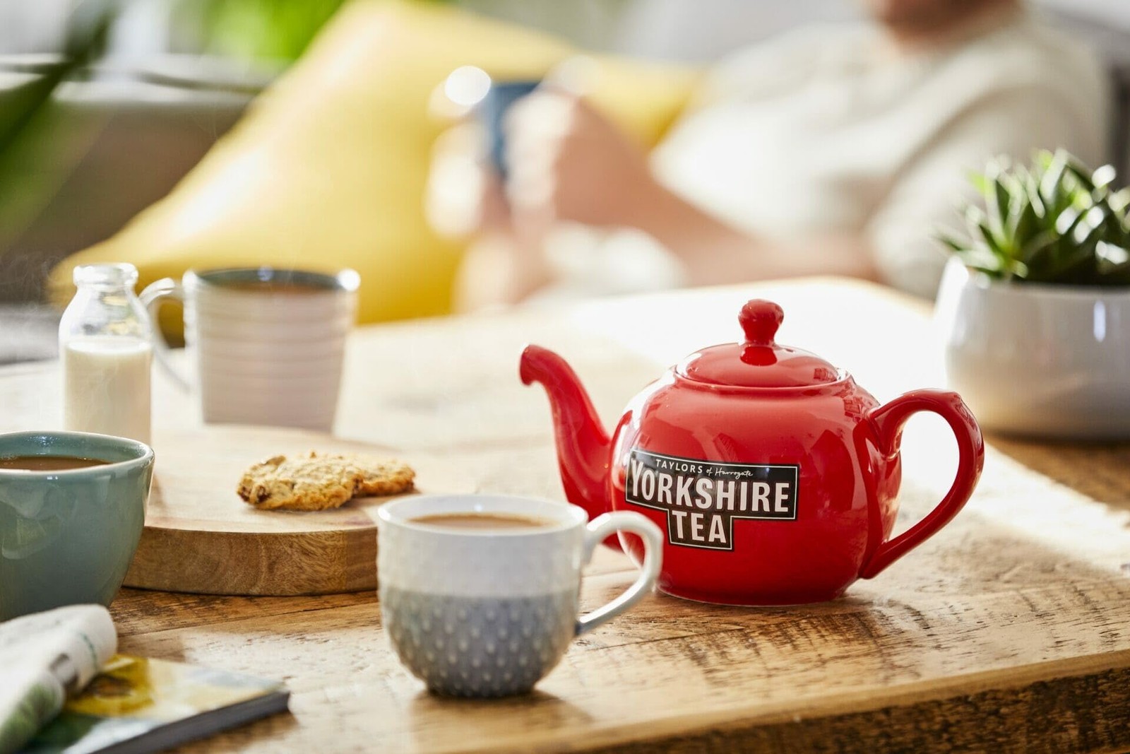 Yorkshire Tea, Gold, Loose Leaf 2.2 Pound (Pack of 1), Kilo Bag 1) gallery