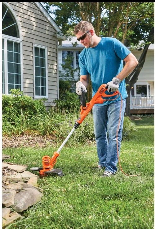 BLACK+DECKER 14" 2-in-1 String Trimmer Edger 6.5Amp Auto Feed BESTA510 Corded gallery