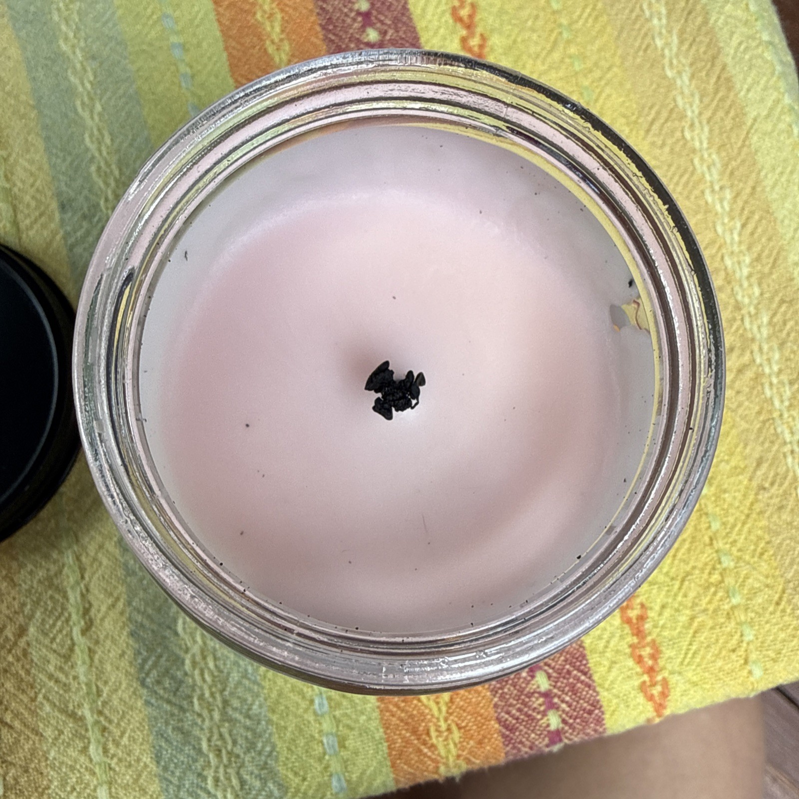 Bath & Body Works: The Perfect Summer 7oz Single Wick Candle gallery