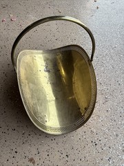 Vintage Solid Brass Handled Fireplace Log Firewood Holder Claw Feet 13” x 21”