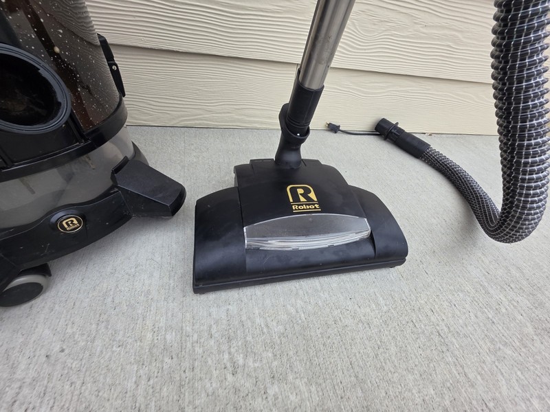 Robot King Millenium Vacuum/Motorized Nozzle Brush gallery