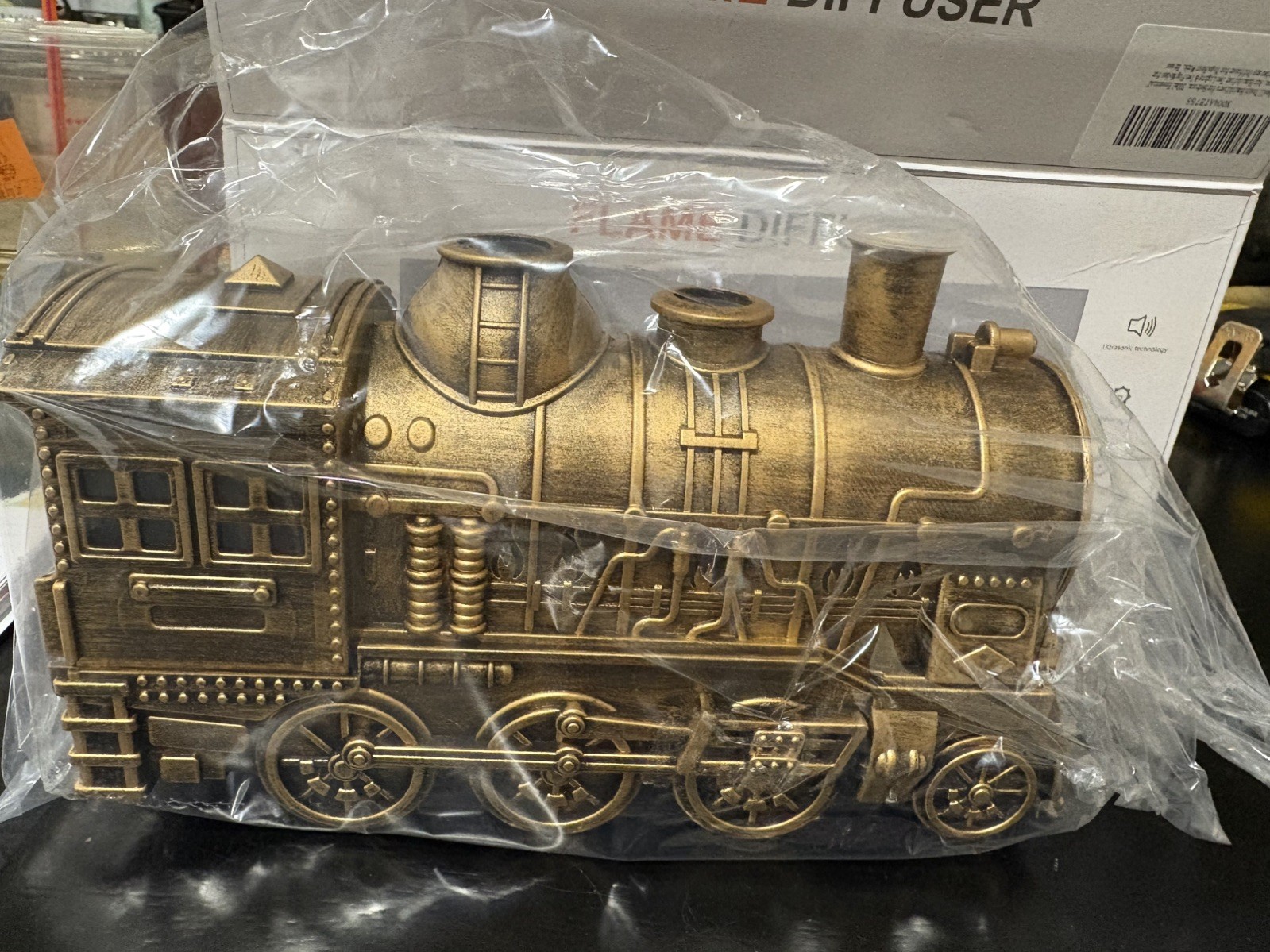 Oil Diffuser, Ultrasonic Cute Locomotive Steam Express Train Flame Ar... gallery