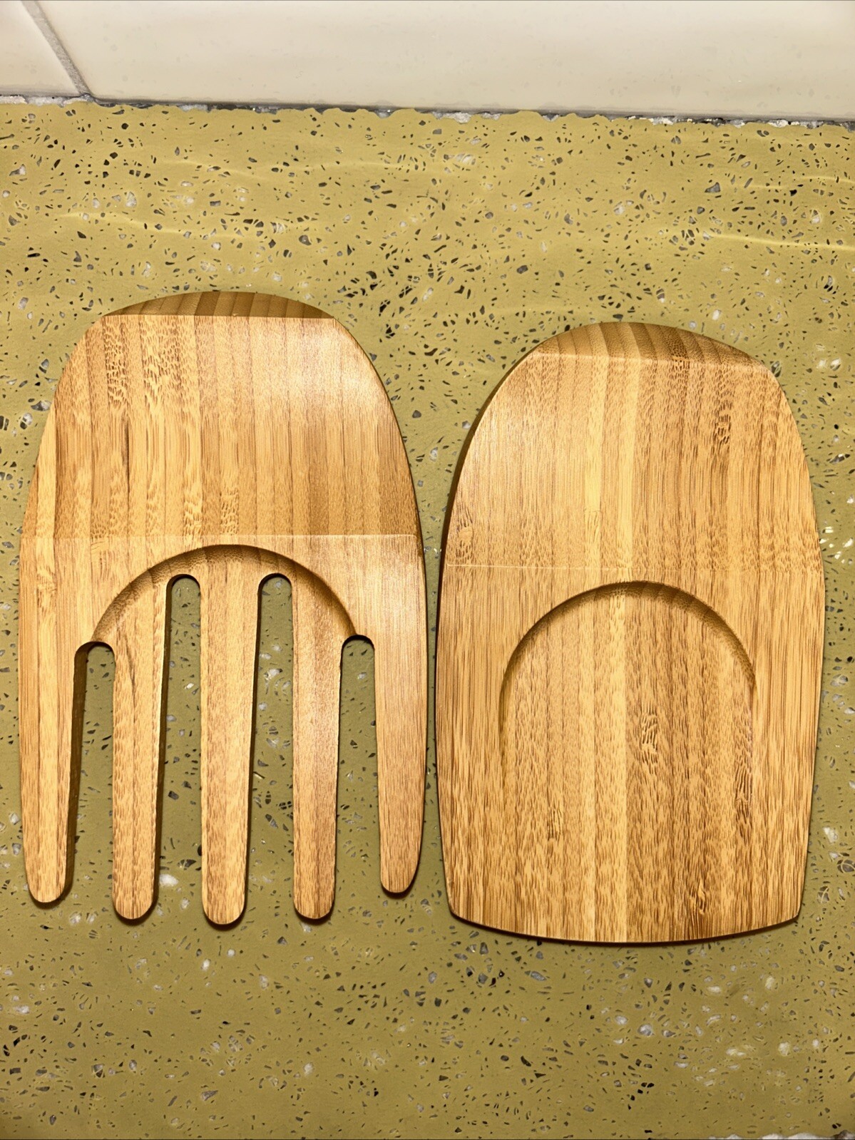 Pampered Chef Bamboo Salad Claws #2288 Retired Server Fork Spoon Serving gallery