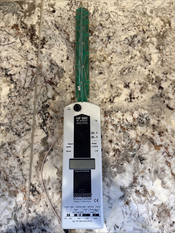 Gigahertz Solutions HF35C RF Microwave Radio Frequency Meter + DG-20 Attenuator gallery