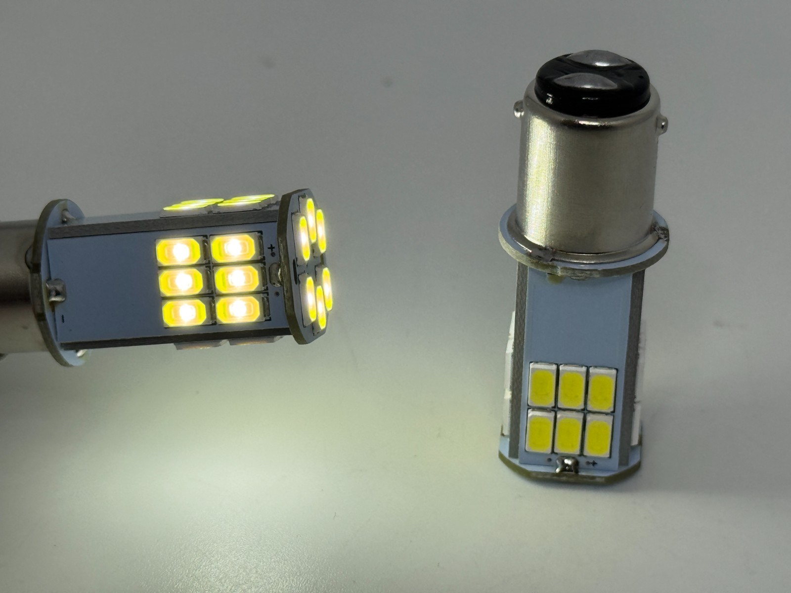 Rebaydo 2pcs 1158 6 Volt LED Bulb BA15D Base 30 SMD Dual Filament gallery