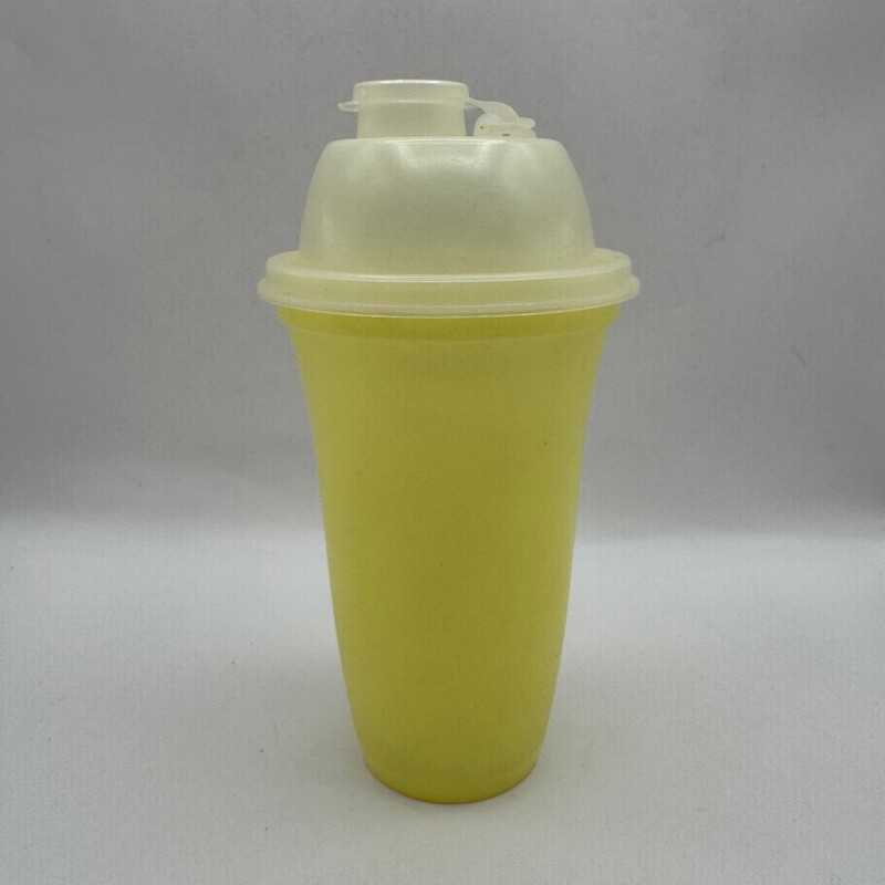 Tupperware Food Storage Set 3pc Yellow Sheer Rectangular Round Shaker Vintage gallery