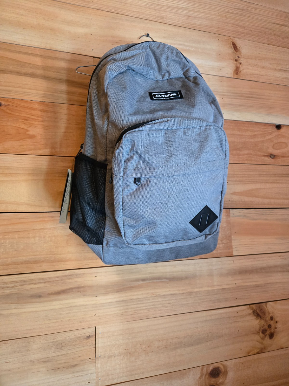 NWT Dakine 365 Backpack Gray/Black Backpack Computer Compartment 5