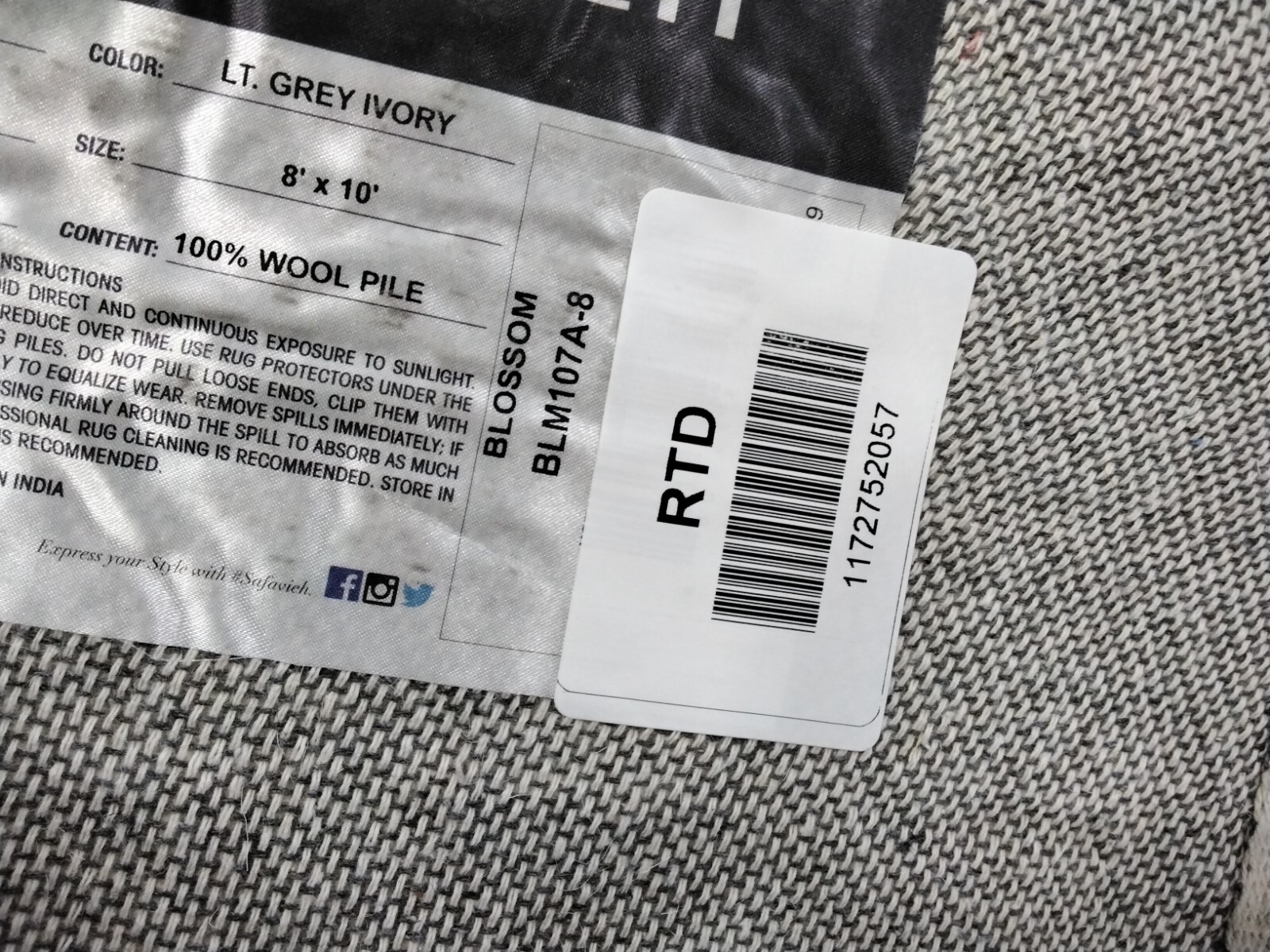 LIGHT GREY / IVORY 8' X 10' Flaw in Rug, Reduced price 1172752057 BLM107A-8 gallery