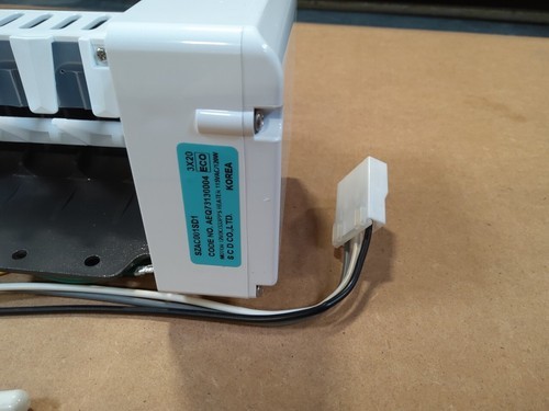 OEM LG AEQ73130004 Ice Maker Kit Assembly gallery