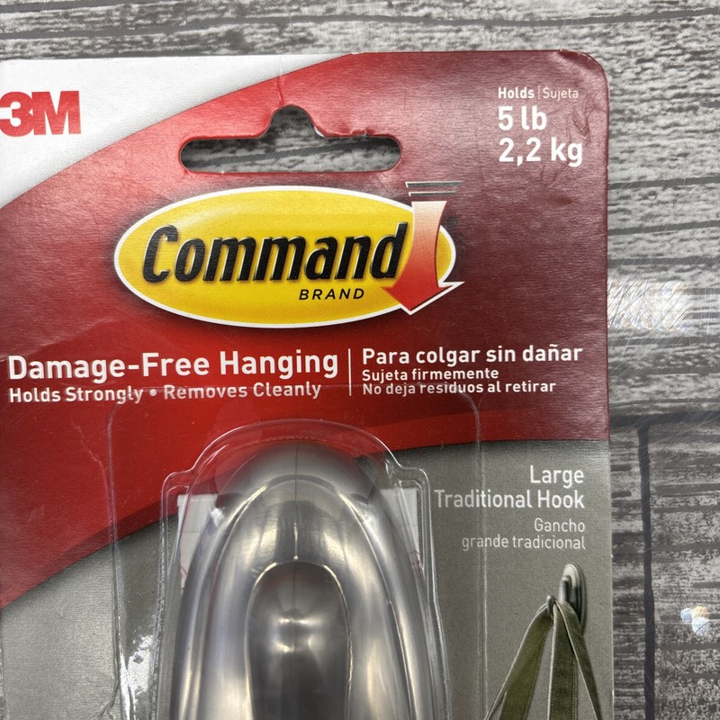 3M Command Decorative Large Traditional Hooks, 1 Hook and 2 Strips, 5 Lb Hold gallery