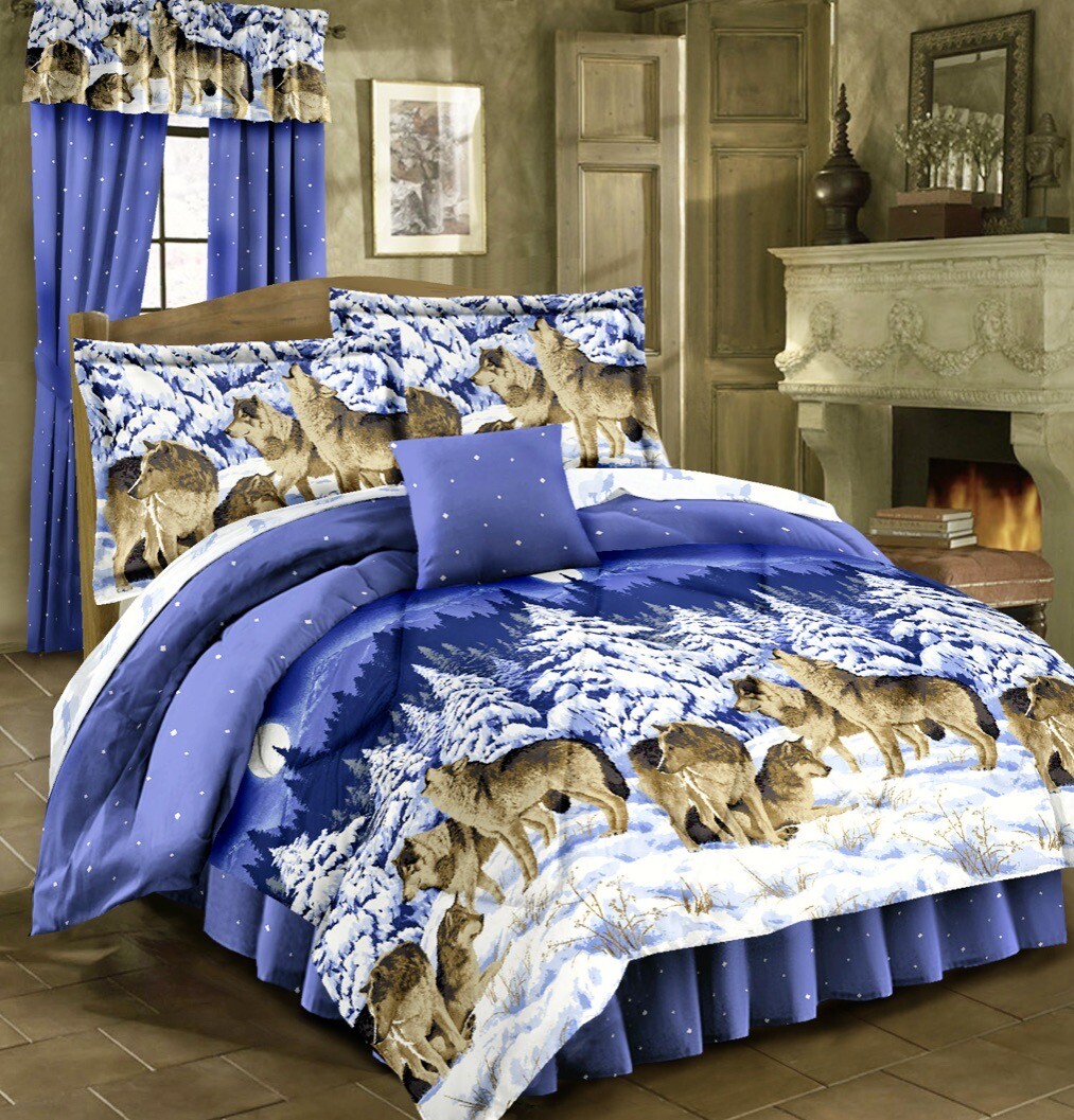 MIDNIGHT WOLVES Bed In Bag Howling Pack Wolf Bedding Blue Comforter & Sheet Set gallery