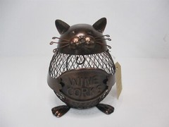 Tooarts Handmade Metal Practical Kitten Wine Cork Container Home Decoration
