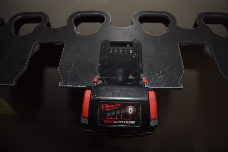 Milwaukee BATTERY HOLDER M18(5)/M12(4) HEAVY DUTY (10 Ga Steel) gallery