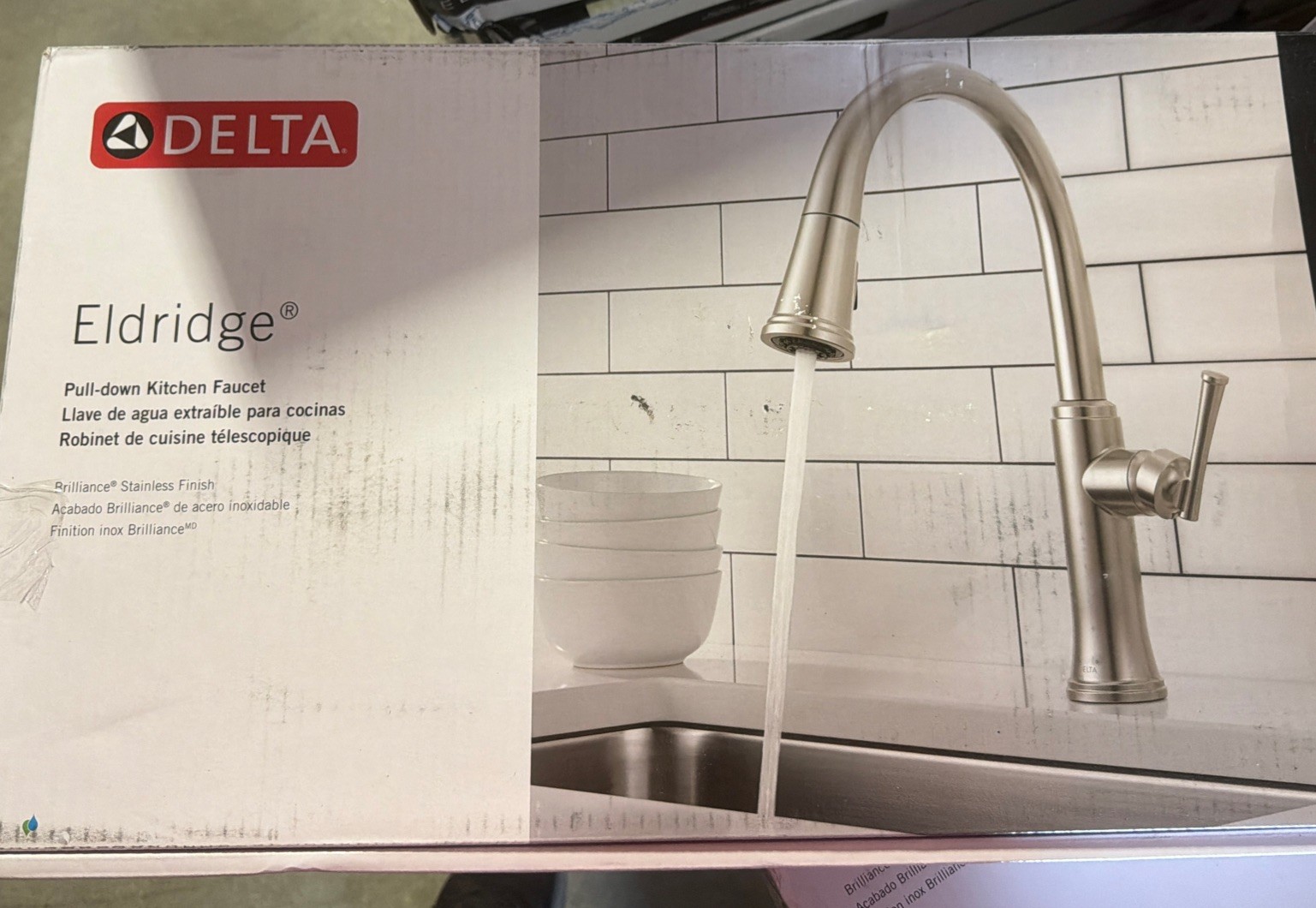 DELTA Eldridge 1-Handle Pull Down Sprayer Faucet w/ ShieldSpray in Stainless Ste gallery