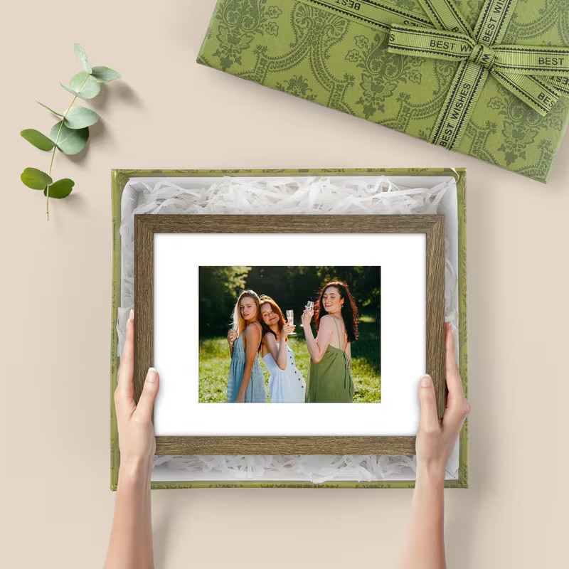 6 Pack Picture Frames Set Engineered Wood Gallery Wall Frame Set with Plexiglass gallery
