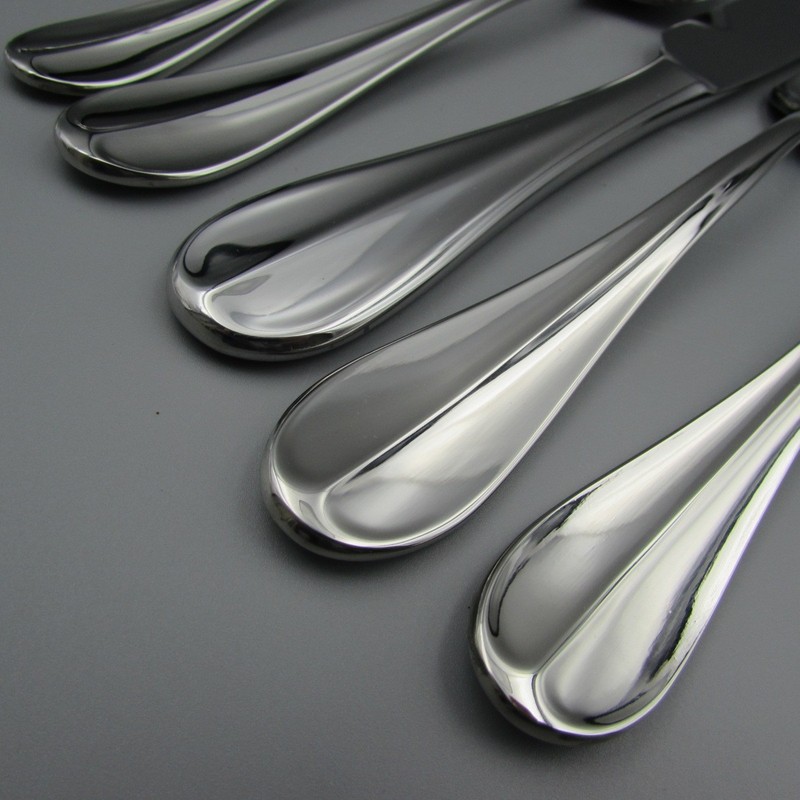 Fitz & Floyd Stainless NEVAEH GRAND Service for Four / 20 Piece Set - New gallery