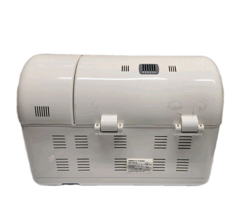 Welbilt Bread Maker Bakers Select ABM-2H22 1-2 LB Loaf Capacity Duel Paddle gallery