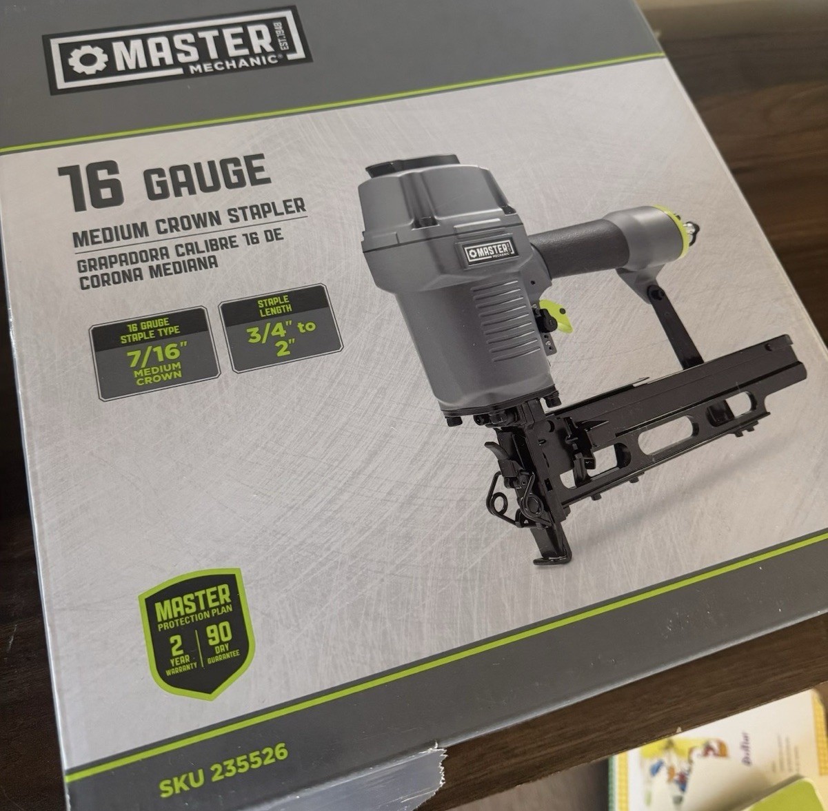 Master Mechanic MMSS50 16-Gauge Straight Medium Crown Stapler 100 psi gallery