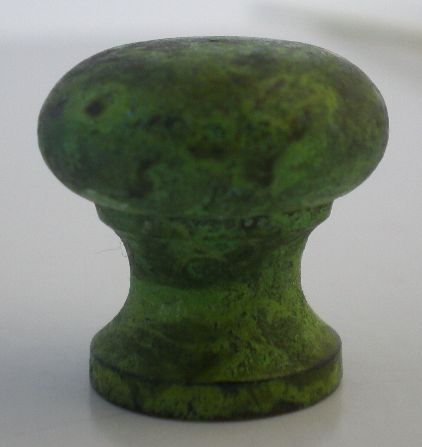 GORGEOUS SMALL BRASS PATINA KNOBS HANDLES PULLS DESIGNER B-5 gallery