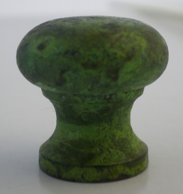 GORGEOUS SMALL BRASS PATINA KNOBS HANDLES PULLS DESIGNER B-5 gallery
