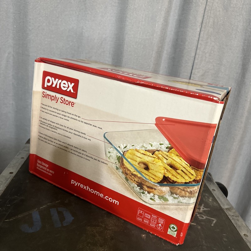LAST ONE!! Pyrex 22 Piece Durable Dependable Food Storage Container Set w/ Lids gallery