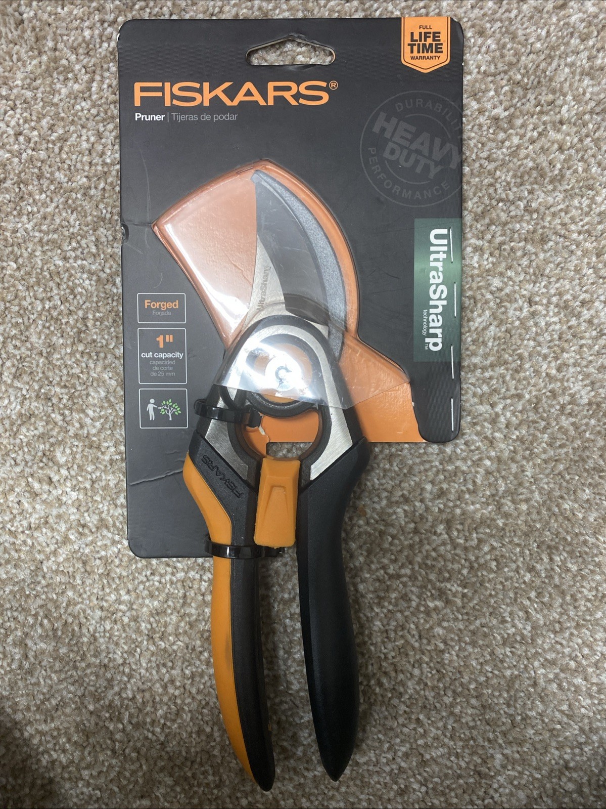 Fiskars Heavy Duty 1" Cut Capacity Ultra Sharp Pruner Shears Forged gallery