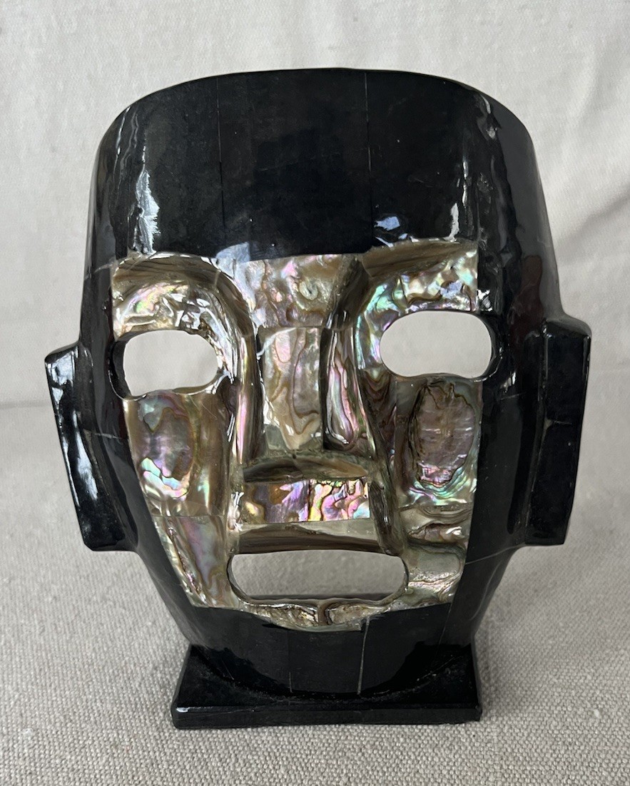 Vintage Free-Standing Abalone? Cultural Ethnic Tiki Tropical Decorative Mask gallery