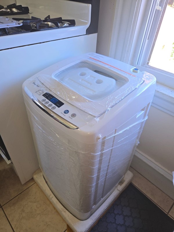 Magic Chef Compact Portable Top Load Washer with Space Saving Design, White gallery