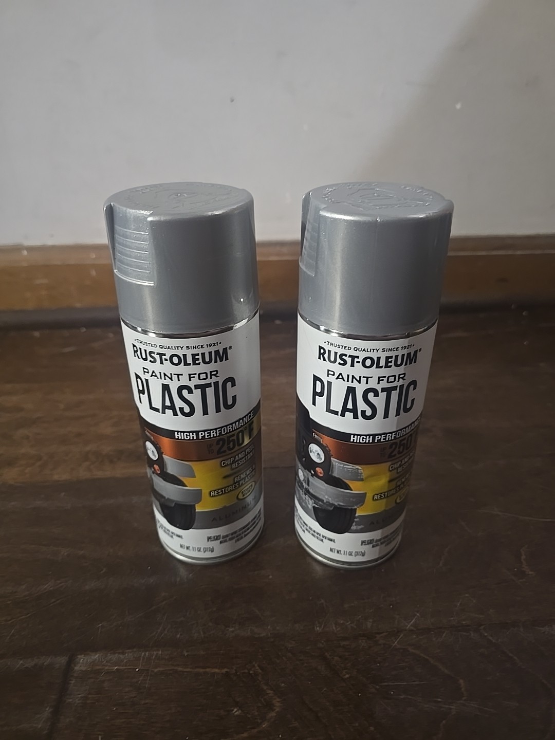 2x NEW RUSTOLEUM PAINT FOR PLASTIC 257389 ALUMINUM 11 OZ. Lot of 2 gallery