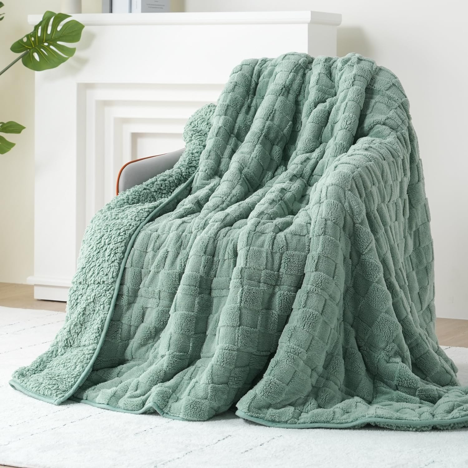 15 Lbs Weighted Blanket, Soft Dual-Sided Fleece, 60x80 Sage Green Checkerboard gallery