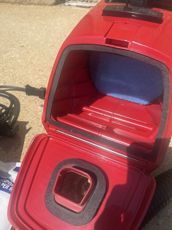 Dirt Devil Red Black 1200 Watts Canister Vacuum Power Head & Attachments NICE! gallery