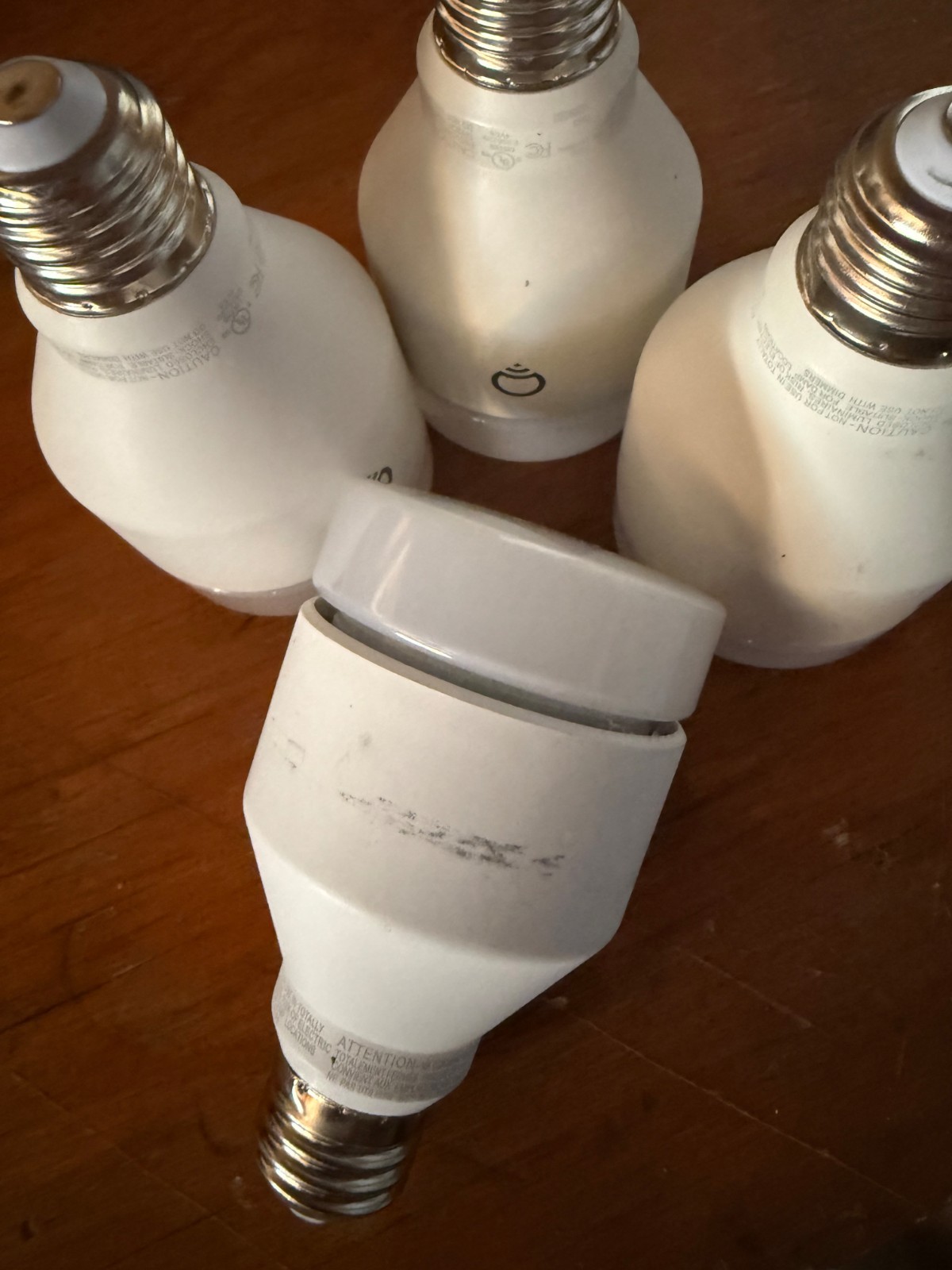 4x QTY - LIFX Color A19/E26 Smart Light 1100 Lumen 11W LED (Used) gallery