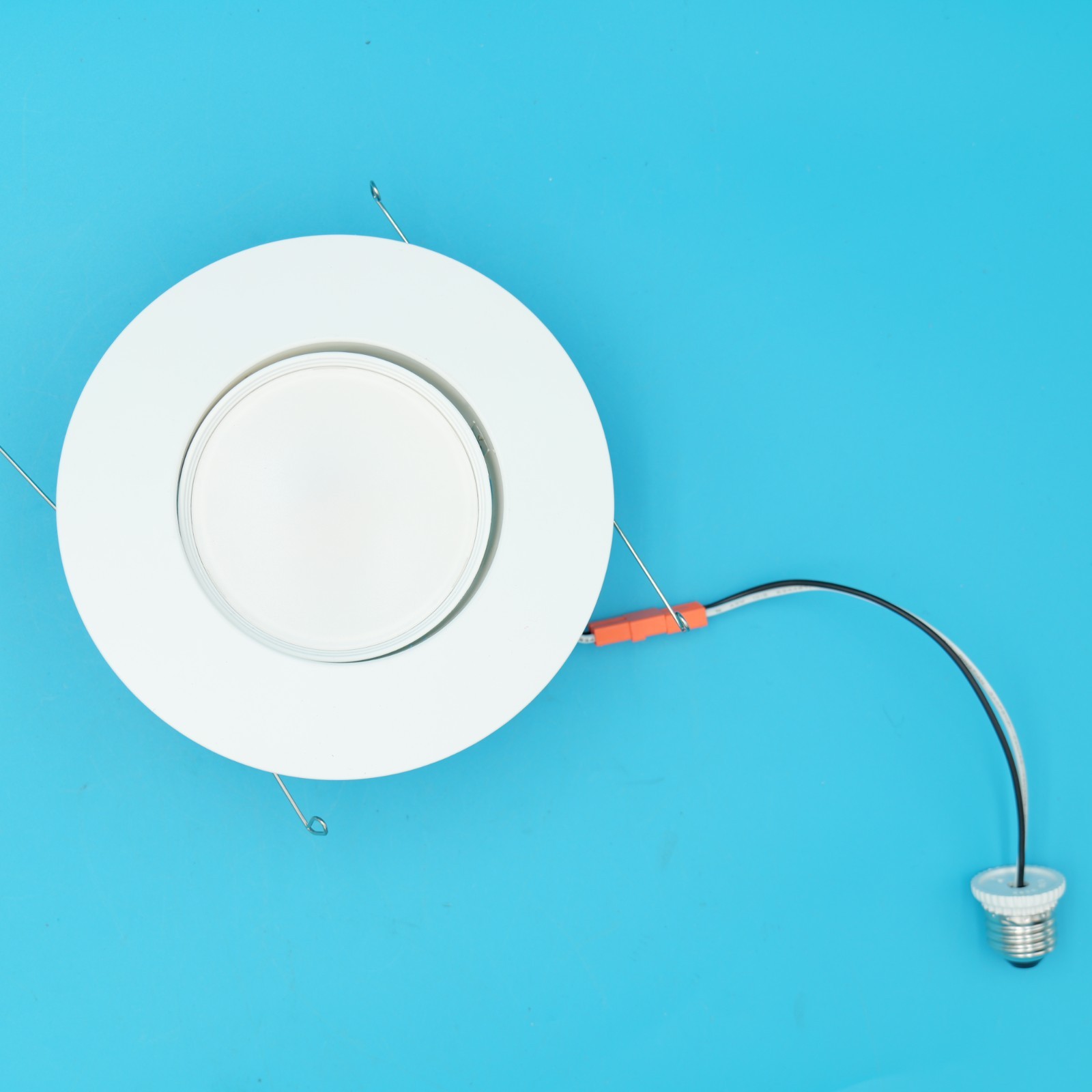 Sunco 5/6 Inch LED 4 Pack, 5 CCT in One (2700K, 3000K, 3500K, 4000K, 5000K) gallery