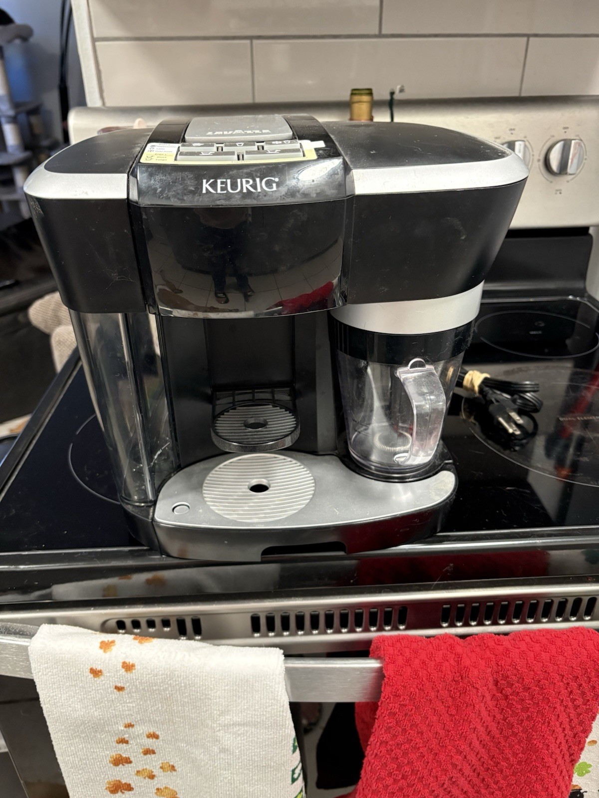 Keurig Rivo 500 Capsule Coffee Machine Black Silver Cappuccino Latte Frother gallery