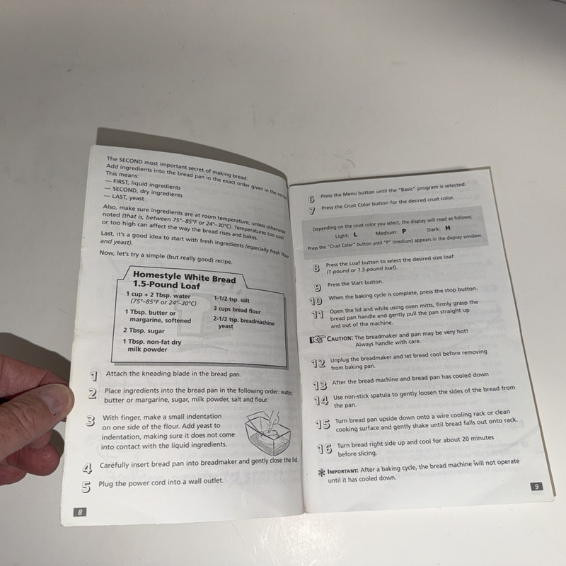 Sunbeam 5890 Breadmaker User Manual English And Spanish Instruction Recipes gallery