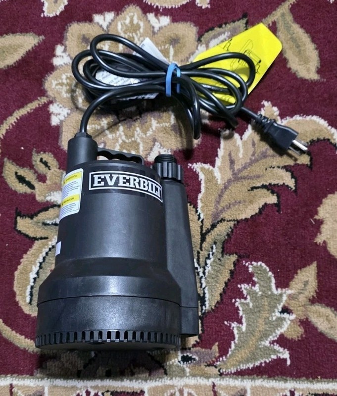 Everbilt 1/6 HP Plastic Submersible Utility Pump SUP54-HD 28 GPM gallery