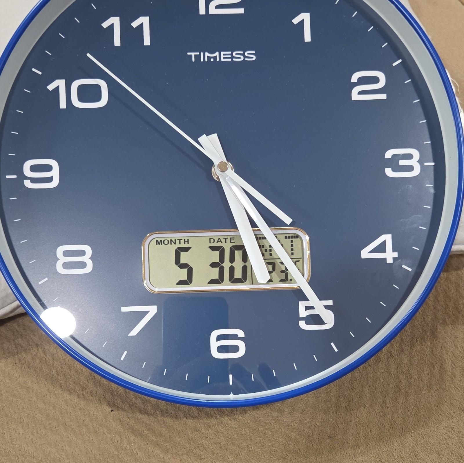 TIMESS Round Blue Analog/Digital Hanging Wall Clock Quartz Calendar P59T-12-Blue gallery