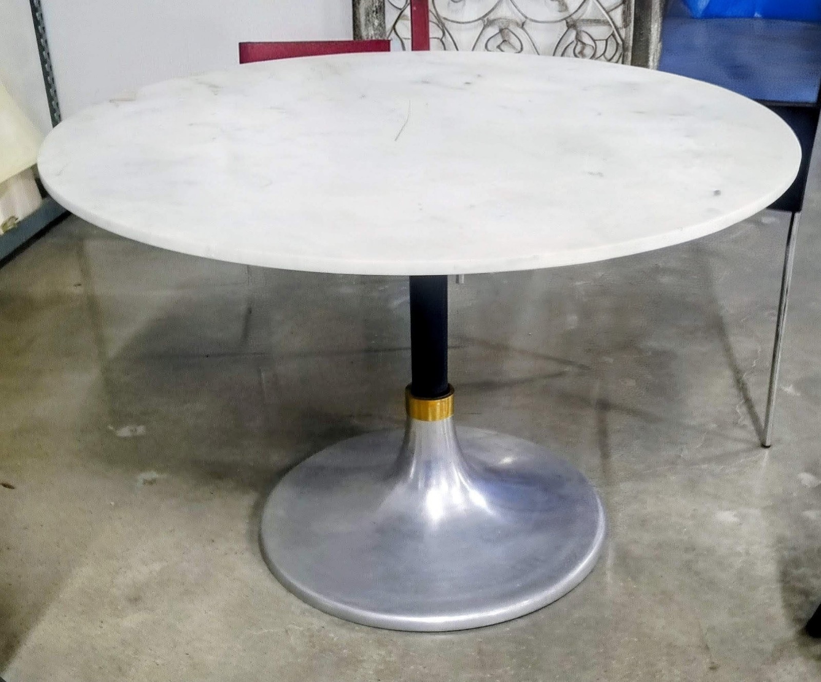 CB2 Hackney Marble Table 44" Round BANSWARA MARBLE Tri‑Metal Pedestal EXCELLENT gallery