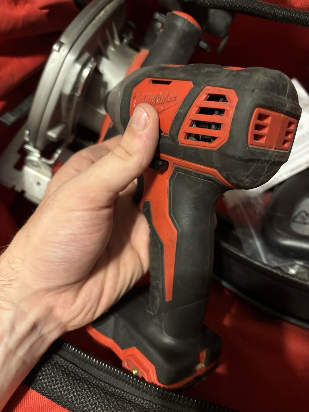 Milwaukee M18 18V 1/4in Hex Quick Change Impact Driver 2656-20 Tool Only gallery