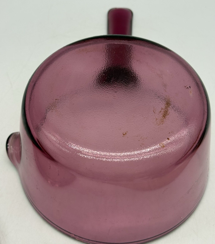 Vintage Corning Ware Vision Cranberry 1.0 Liter Saucepan with Spout and Lid gallery